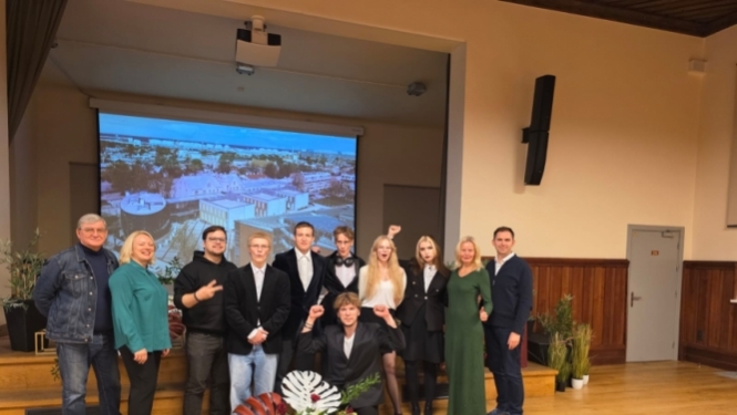 Liepājas Valsts tehnikuma komanda spīd ''PROFS 2025'' Kurzemes pusfinālā!